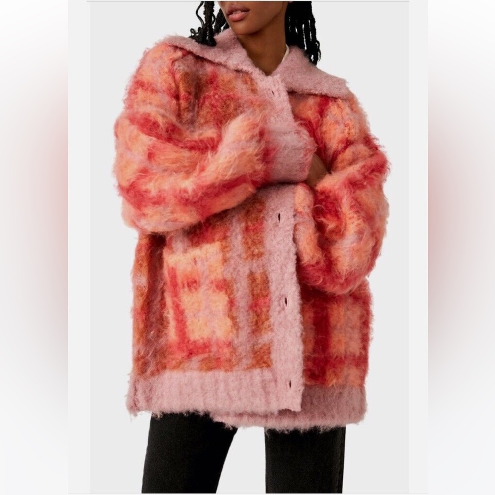 FREE PEOPLE Harper Cardi NWT
(SOLD OUT online)